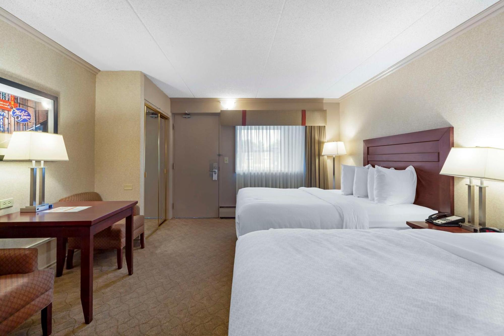 Best Western Plus City Centre Inn Едмънтън Екстериор снимка