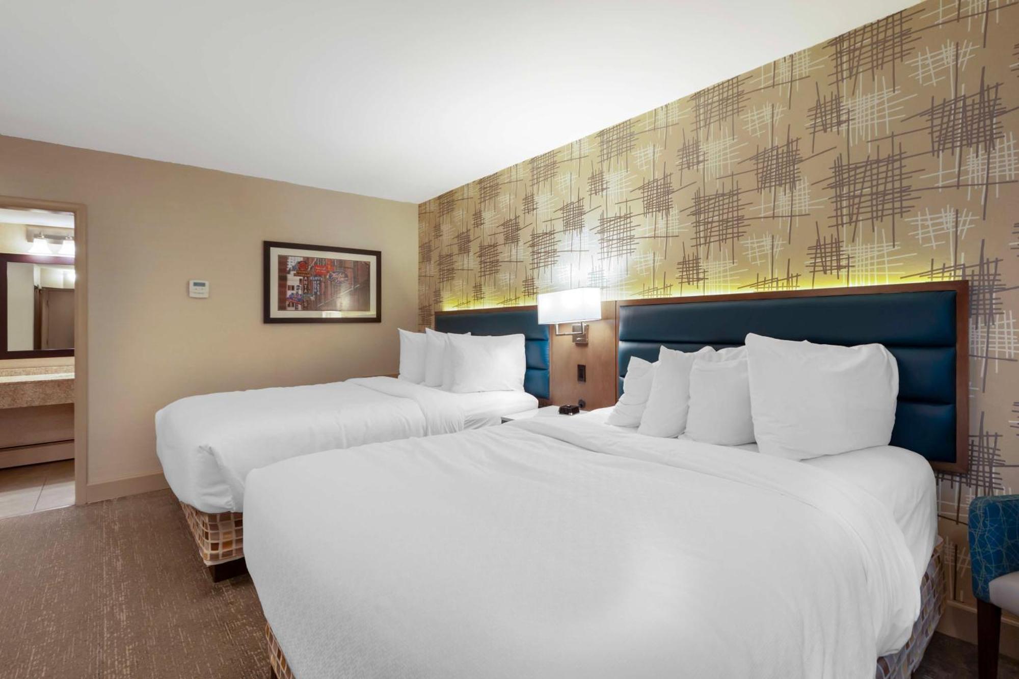 Best Western Plus City Centre Inn Едмънтън Екстериор снимка