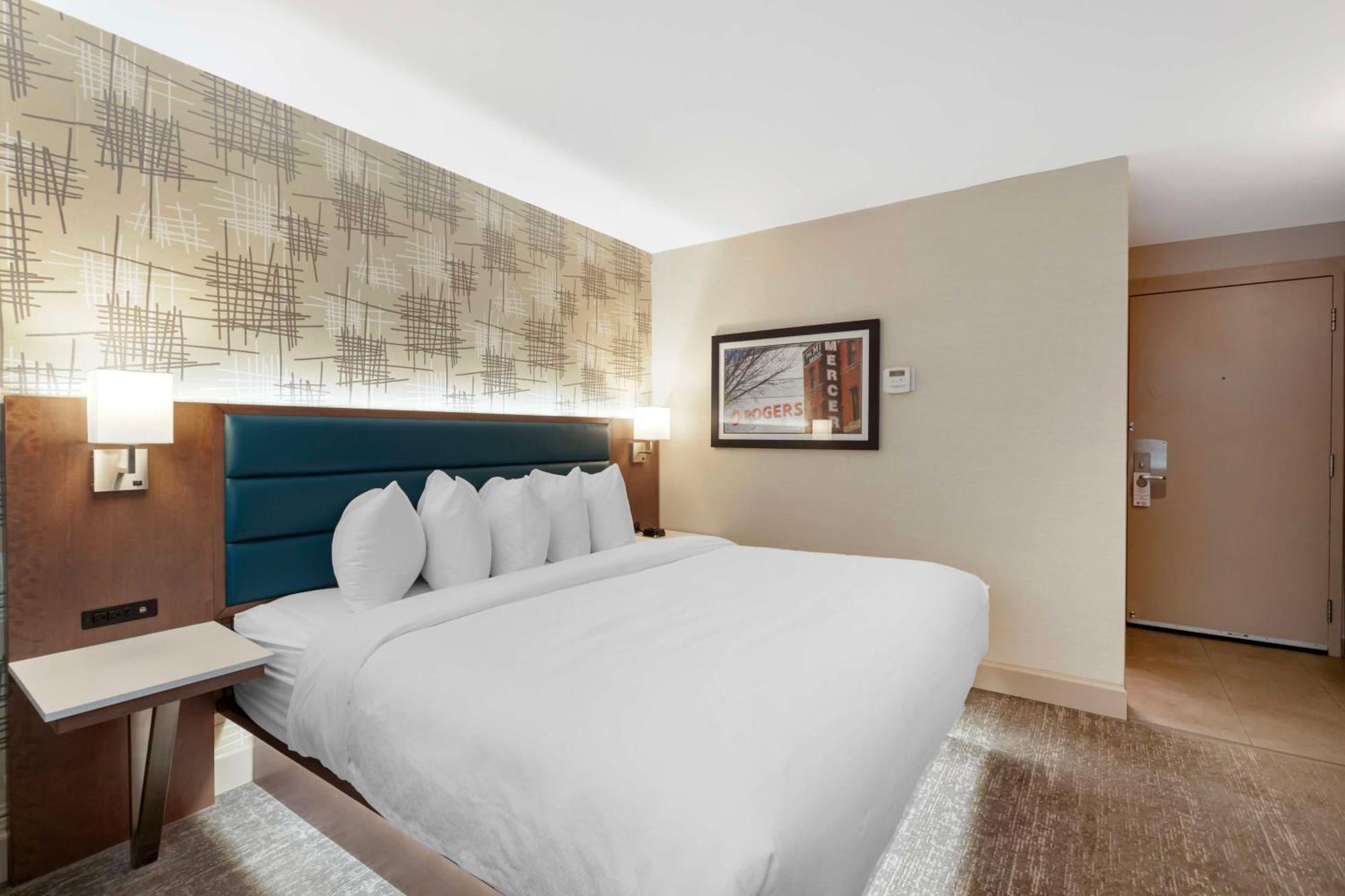 Best Western Plus City Centre Inn Едмънтън Екстериор снимка