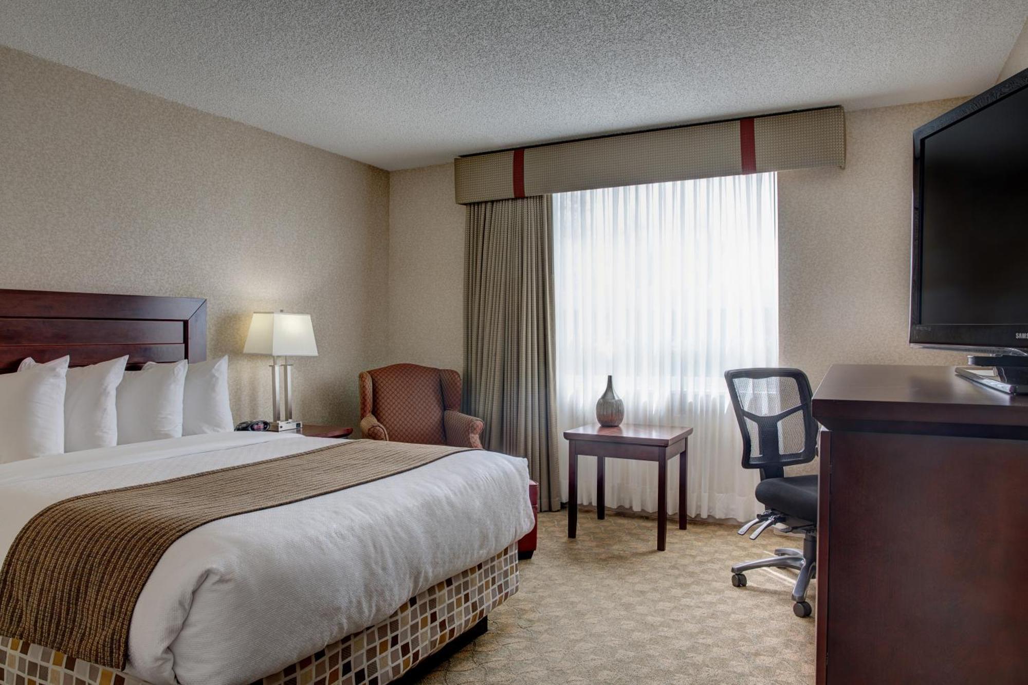 Best Western Plus City Centre Inn Едмънтън Стая снимка