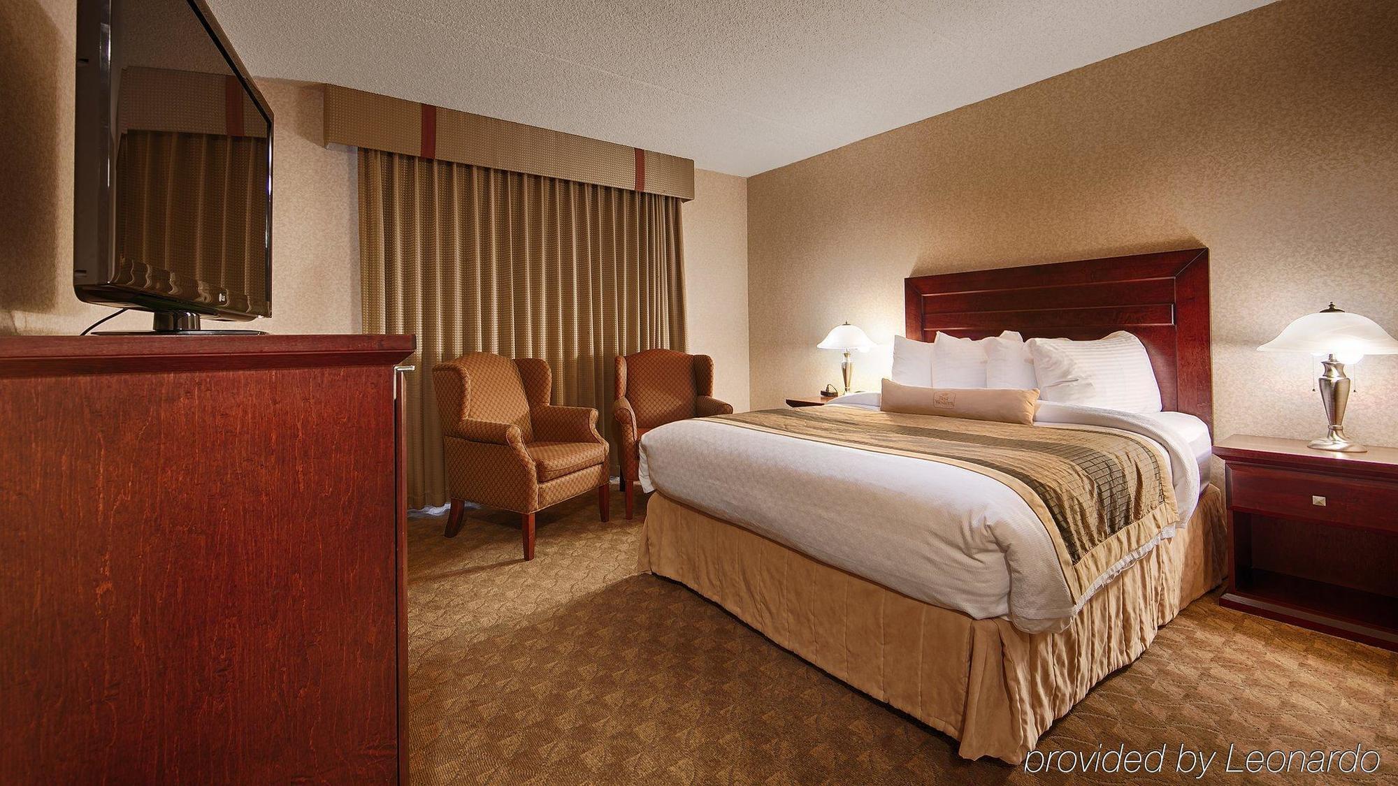 Best Western Plus City Centre Inn Едмънтън Екстериор снимка